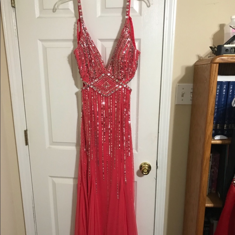 Prom Dress - Picture 6 of 6